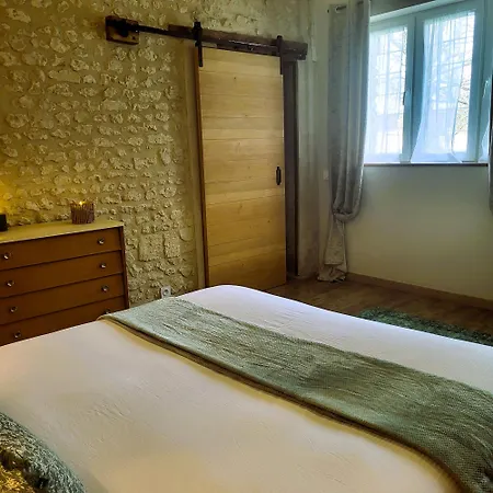 Le Chemin Bed & Breakfast Challignac