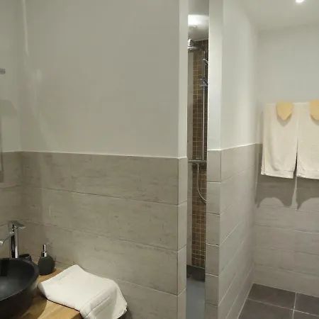 Le Chemin Bed & Breakfast Challignac