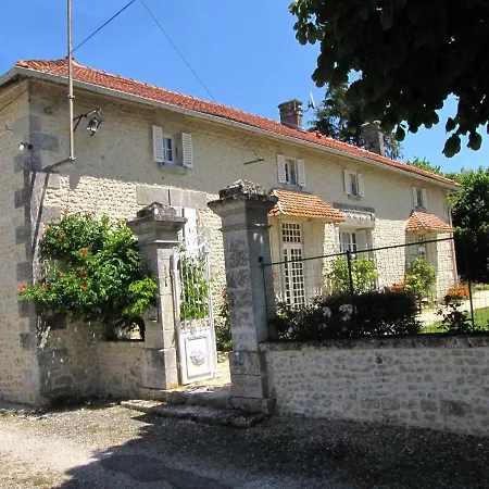 Le Chemin לינה וארוחת בוקר Challignac