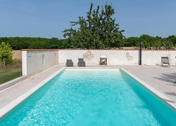 Le Chemin Bed & Breakfast 4*