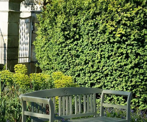 Le Chemin Bed & Breakfast 4*