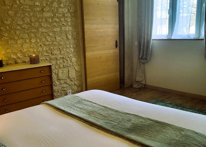 Le Chemin Bed & Breakfast Challignac